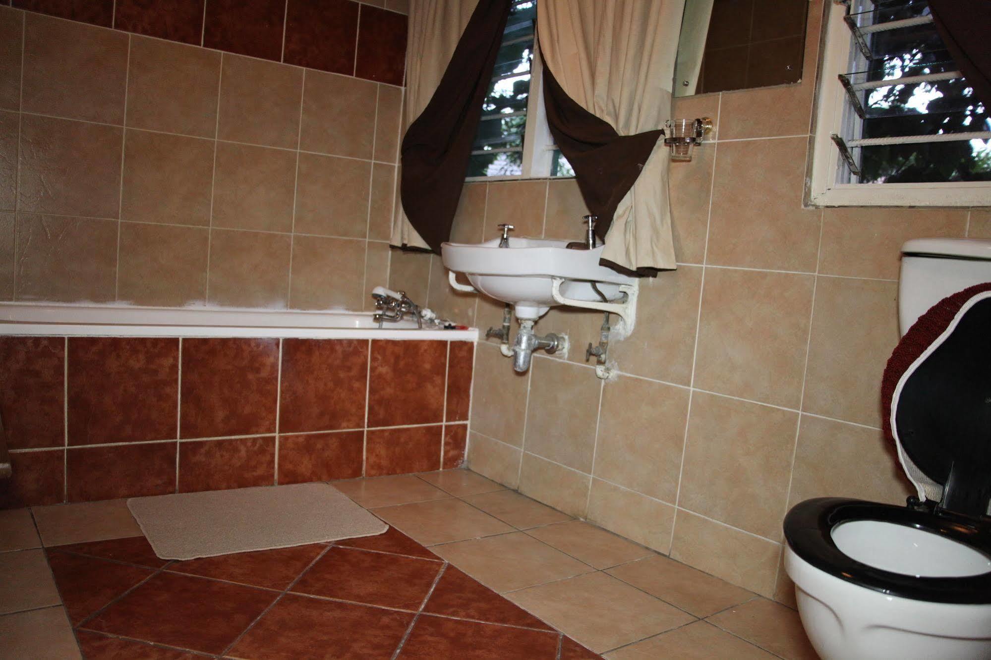 Africanza Lodge And Restaurant Kitwe Kültér fotó