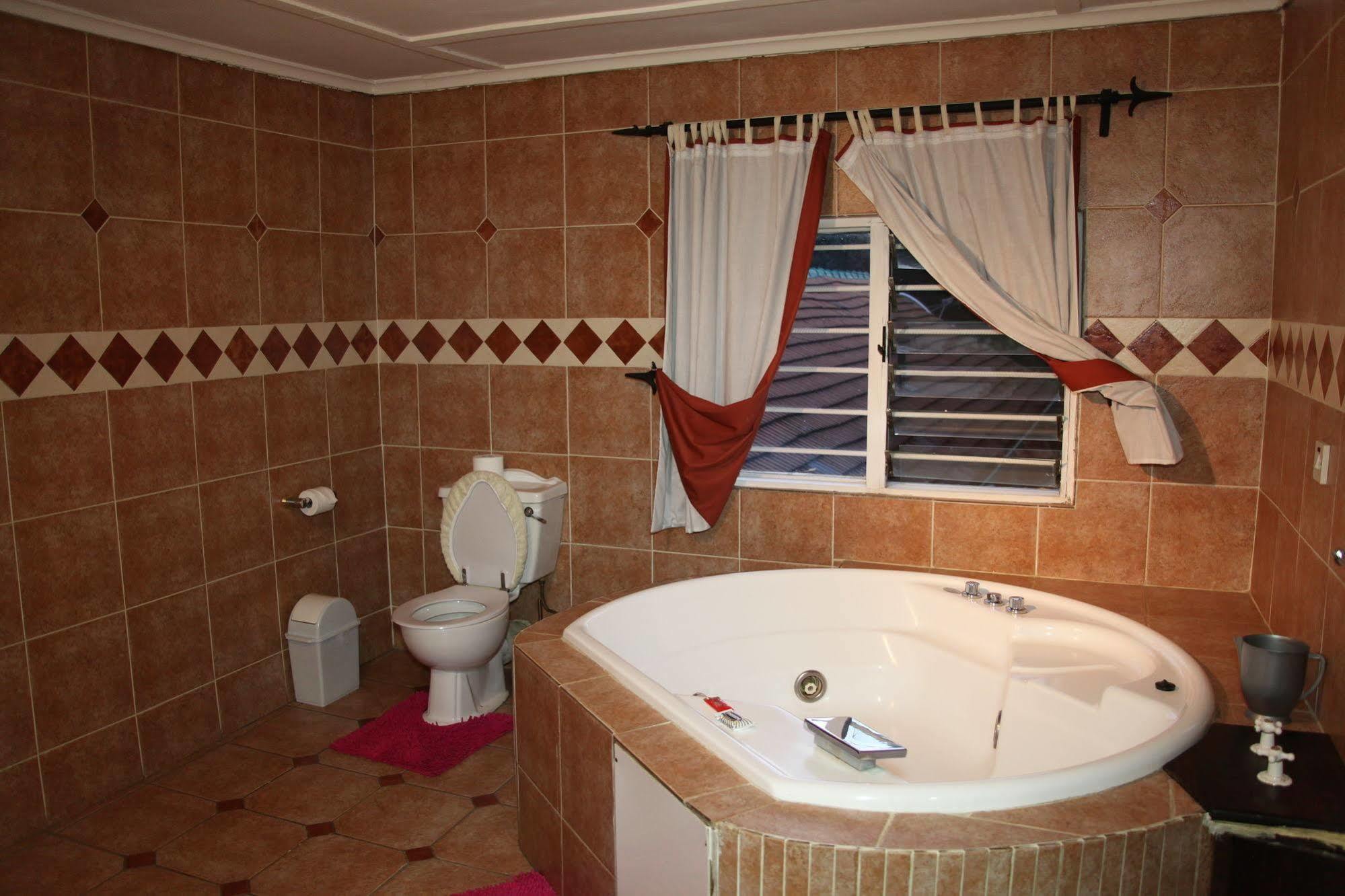 Africanza Lodge And Restaurant Kitwe Kültér fotó