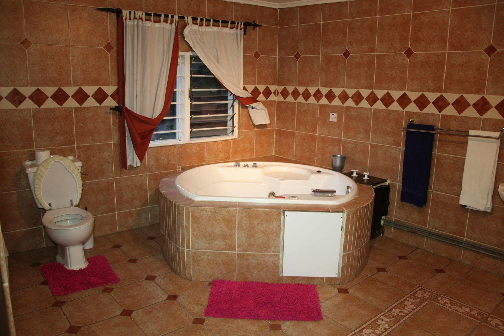 Africanza Lodge And Restaurant Kitwe Kültér fotó