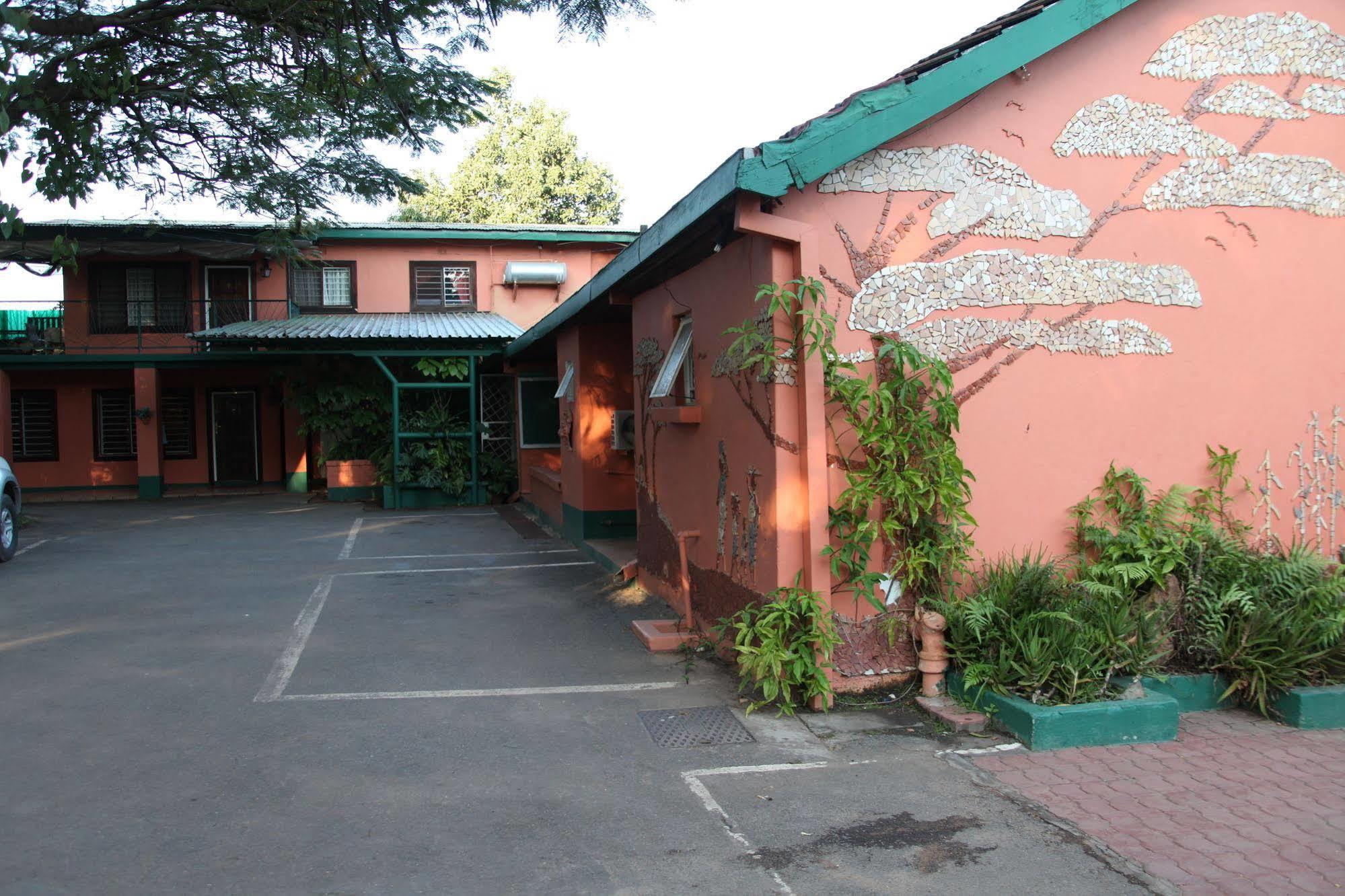 Africanza Lodge And Restaurant Kitwe Kültér fotó